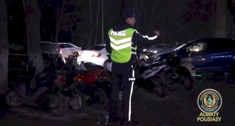 Алматы полициясы 38 мопедті айыппұл тұрағына қойды