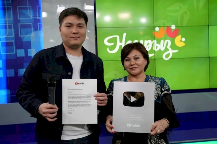 Almaty TV News аккаунты YouTube ұсынған «күміс» батырмаға ие болды