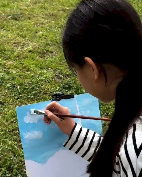 Арт перформанс: Алматының 50 пейзажын жас суретшілер салды