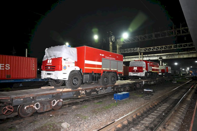 Алматыдан арнайы техника Оралдағы су тасқынын жоюға жіберіледі