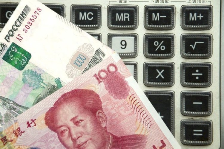 Қытай рубльден бас тарта ма?