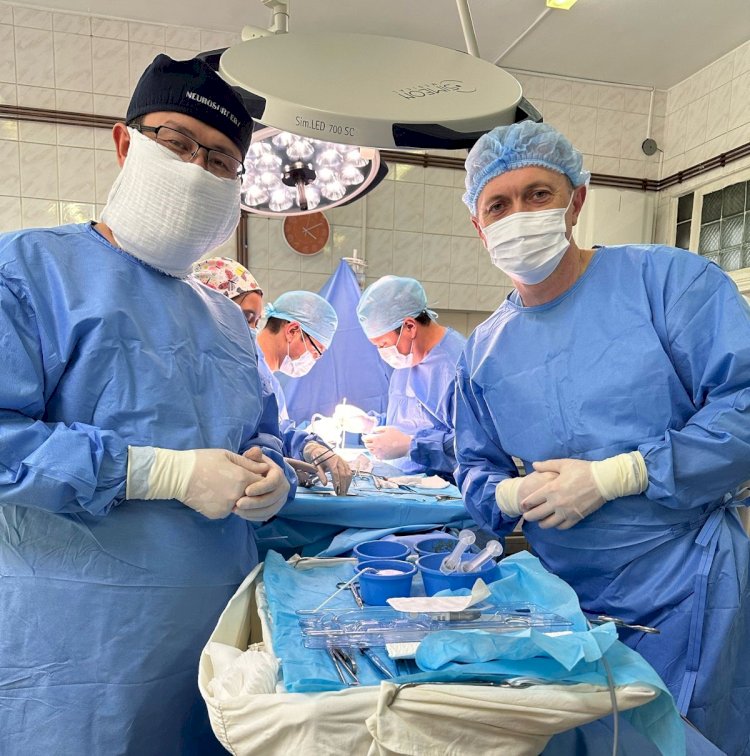 Қазақстанда тұңғыш рет пациенттерге МӘМС шеңберінде 8,5 млн теңгелік «ақылды» нейростимуляторлар орнатылды