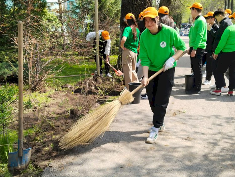 Студенттер де науқанға атсылысты