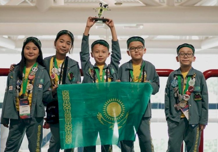 Қазақстан құрамасы робототехникадан Хьюстоннан жеңіспен оралды