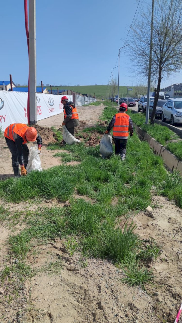 «Алматы – біздің ортақ үйіміз» науқаны аясында Индустриялық аймақ зауыттарының аумағы қоқыстан тазартылды