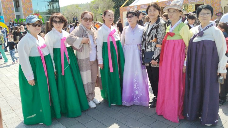 Алматыда Қазақстан халқының бірлігі күні тойланып жатыр