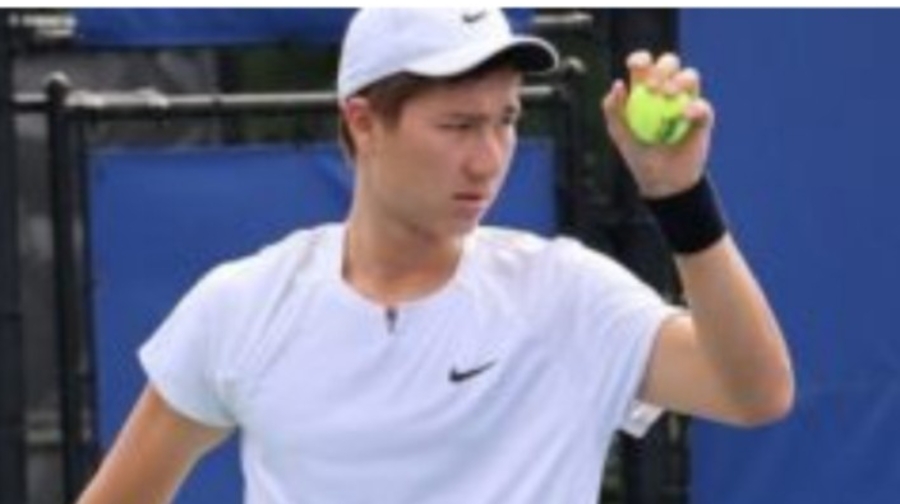 Ширек финалда Бейбіт Жұқаев пен Денис Евсеев өзара кездеседі