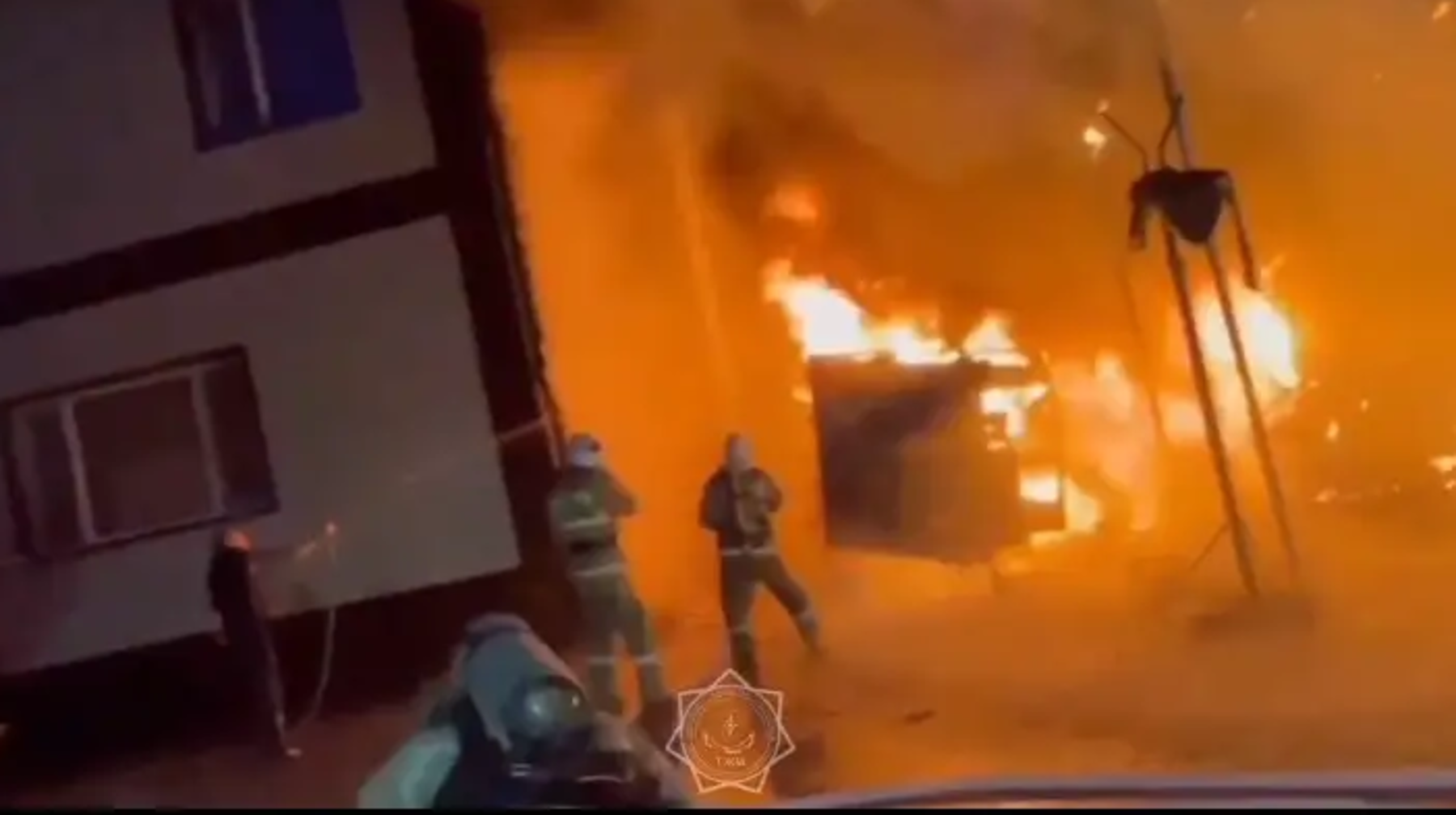 Алматыда бір уақытта екі өрт оқиғасы тіркелді