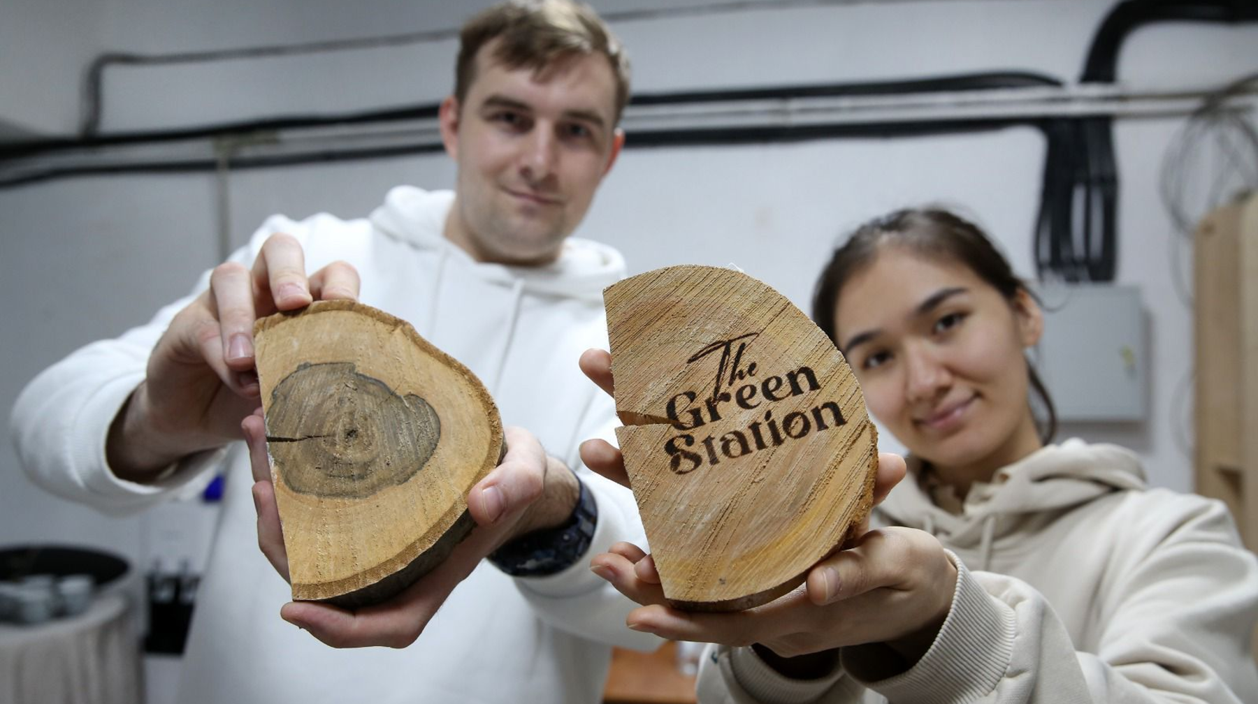 Бірінші эко-хаб, эко-күн, ағаштарға күтім жасау: Алматыда «Таза Қазақстан» акциясы белсенді түрде жалғасуда