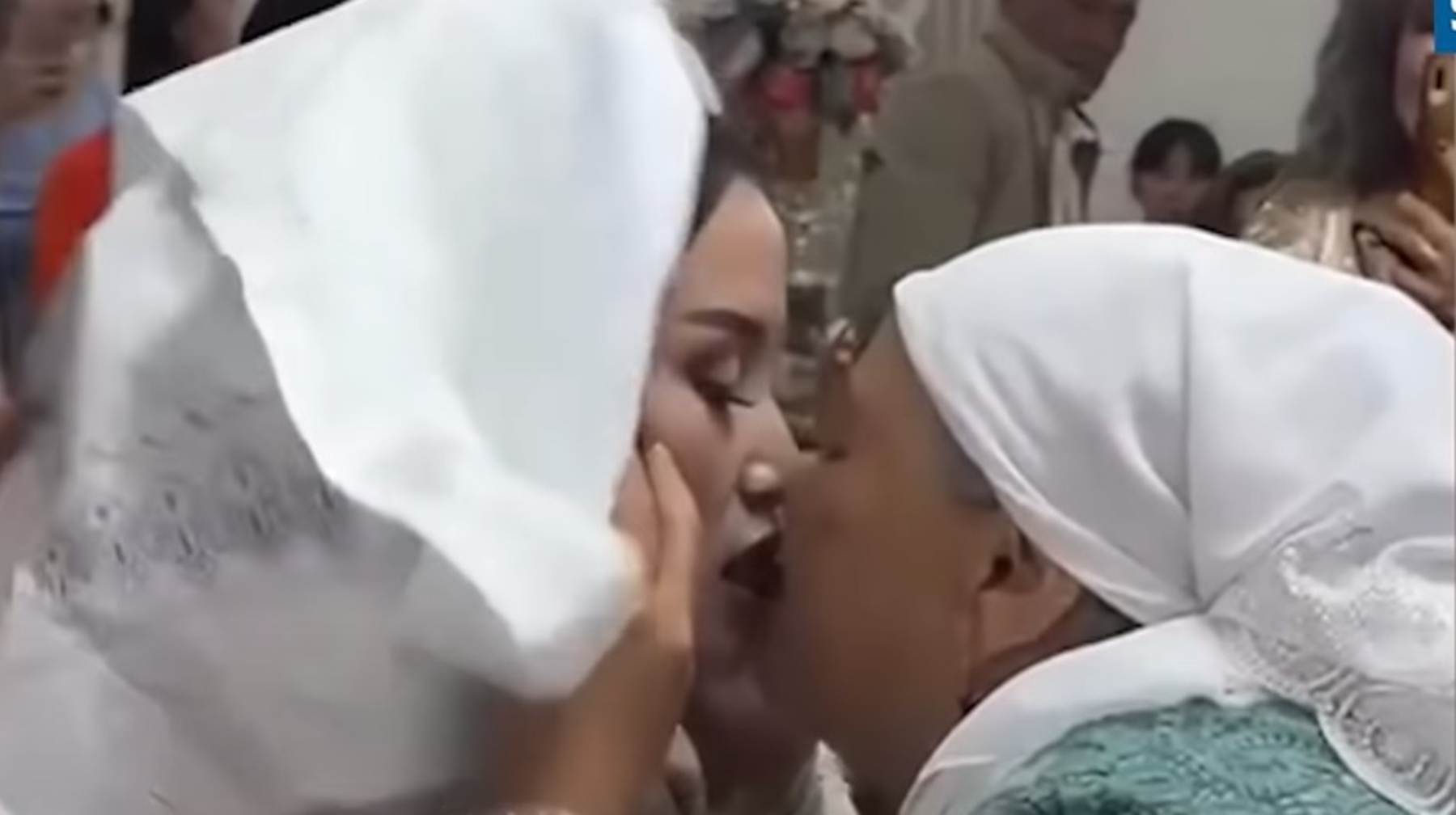 Ауыз жаласу деген не сұмдық?!