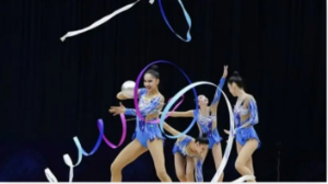 Гимнастшылар жүлдеге ілікті