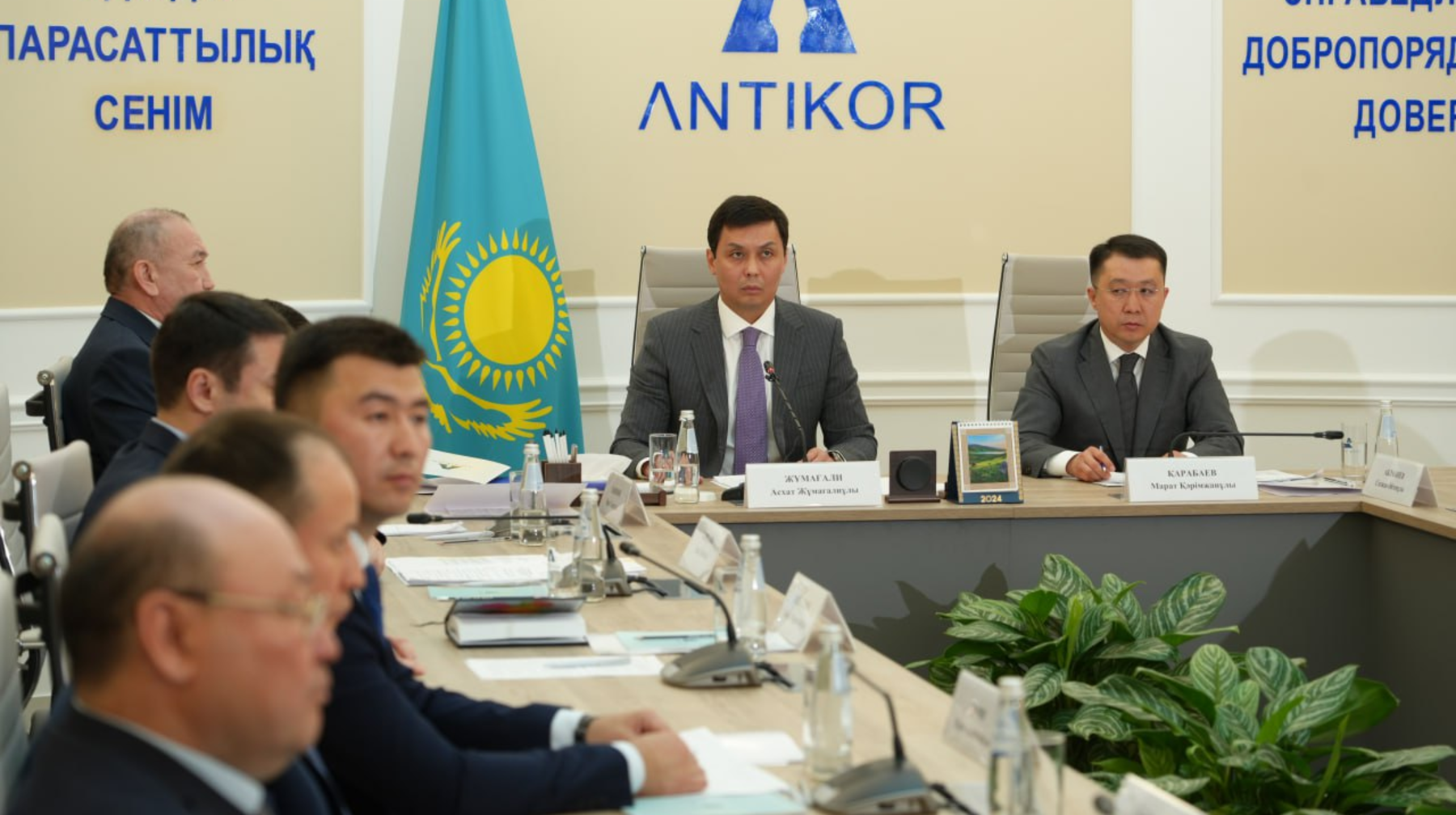 Антикор жол құрылысы саласындағы жемқорлық тәуекелдерін талдайды