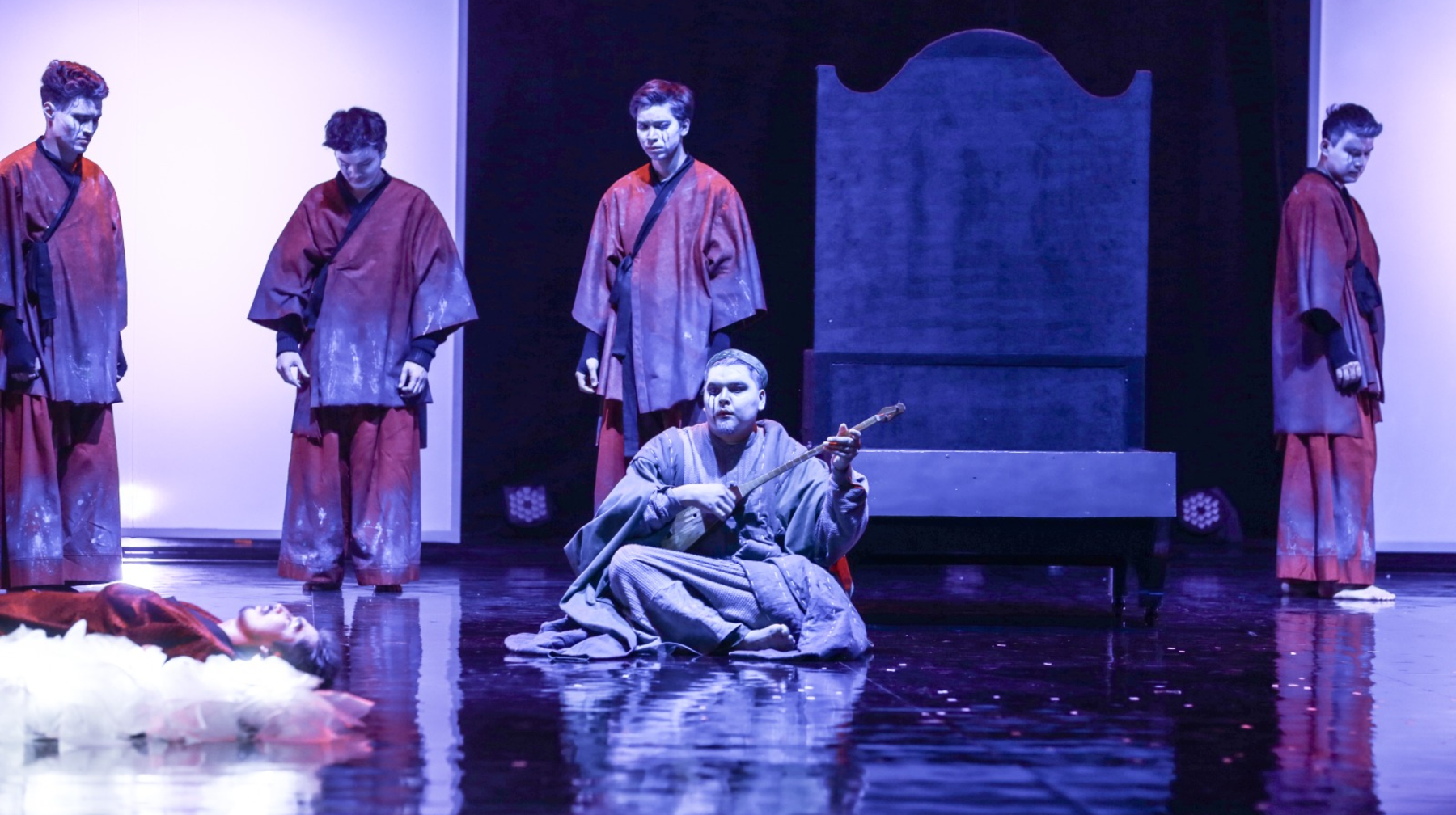 «Ақсақ құлан»