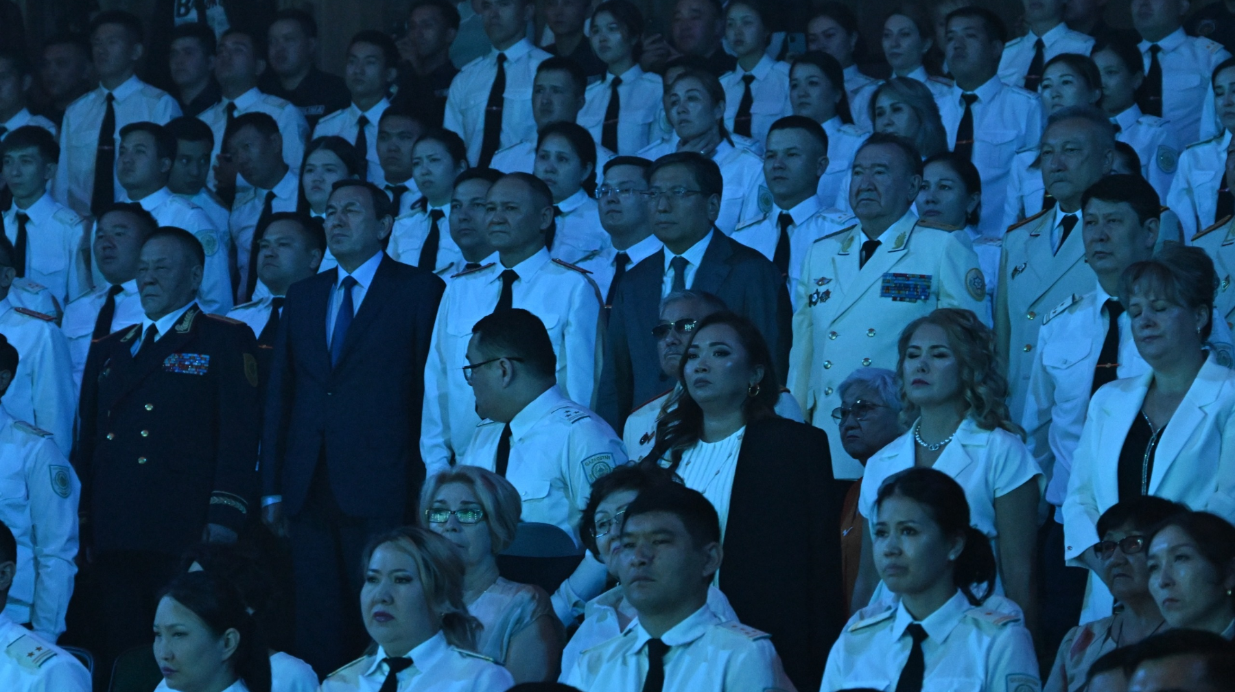 Алматыда полиция күніне арналған концерт өтті