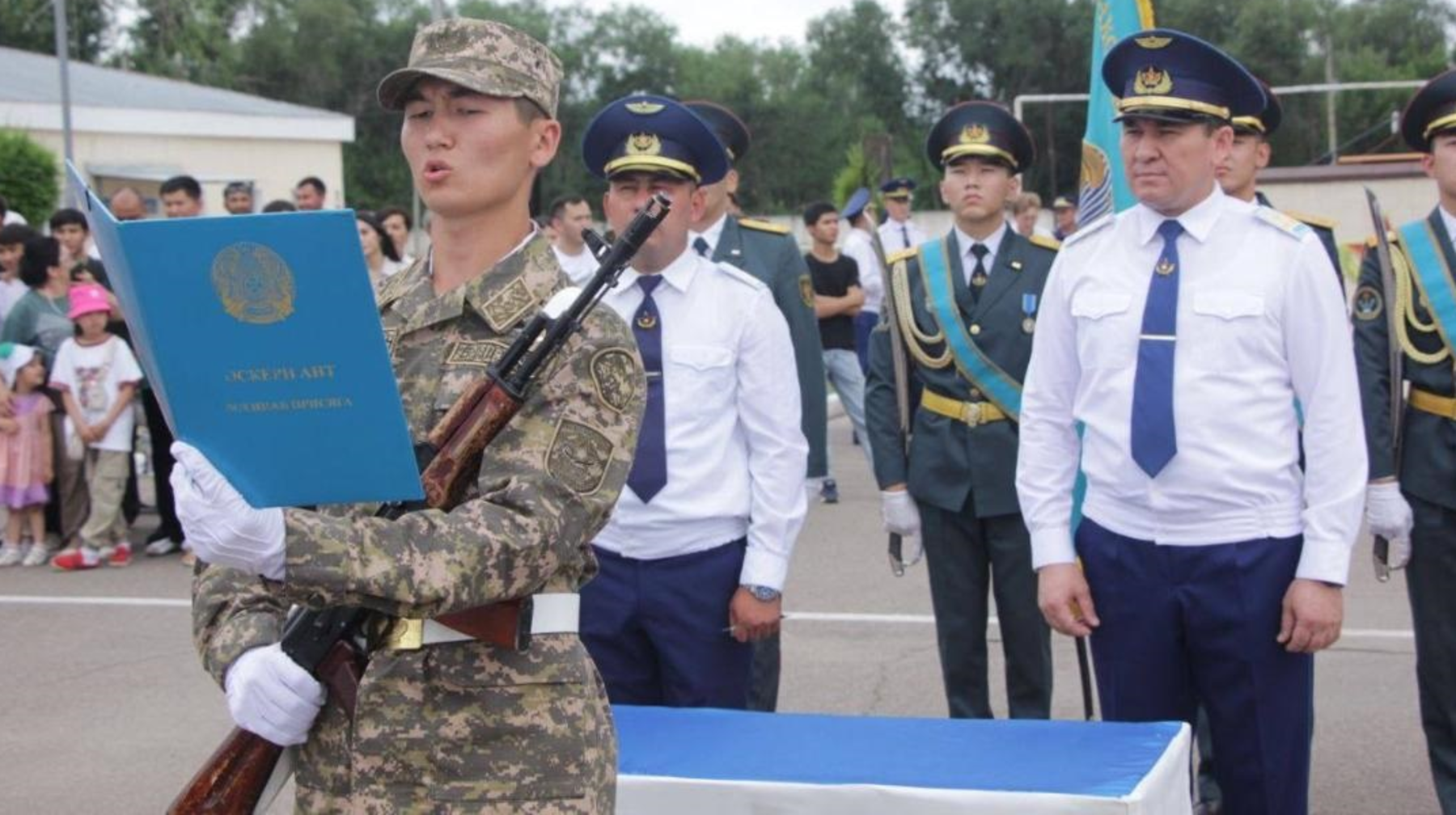 Алматыда мерзімді қызметтегі сарбаздар Отанға адал болуға ант берді