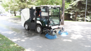 «Алматы Жазы»: көшелерді ауқымды тазартуға 2 мыңнан астам техника мен жұмысшылар қатысады