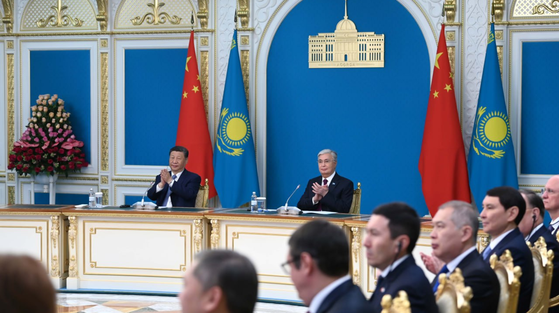 Қасым-Жомарт Тоқаев пен Си Цзиньпин бірқатар нысанның салтанатты ашылу рәсіміне қатысты