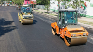 Алматыда көшелерді орташа жөндеу жұмыстары жалғасып жатыр