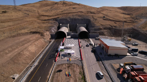 Еліміздегі алғашқы ең ұзын автомобиль туннелі пайдалануға берілді