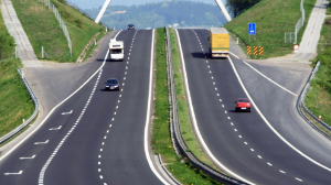 Жол-құрылыс маусымына 200-ден астам отандық компания қатысты