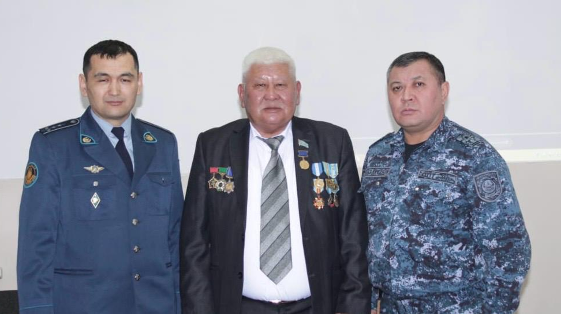 Колония тәрбиеленушілері өлеңдерін Тәуелсіздікке арнады