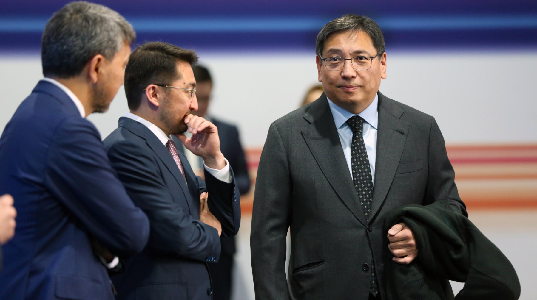 Ерболат Досаев Digital Almaty форумында инновациялық әзірлемелермен танысты