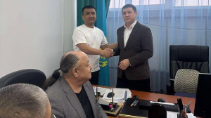 Алмас Өтешовтің жаңа бағыты: спортшыға Сыр елі қолдау білдірді