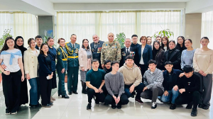 Алматы студенттері ауған соғысы ардагерлерімен кездесті