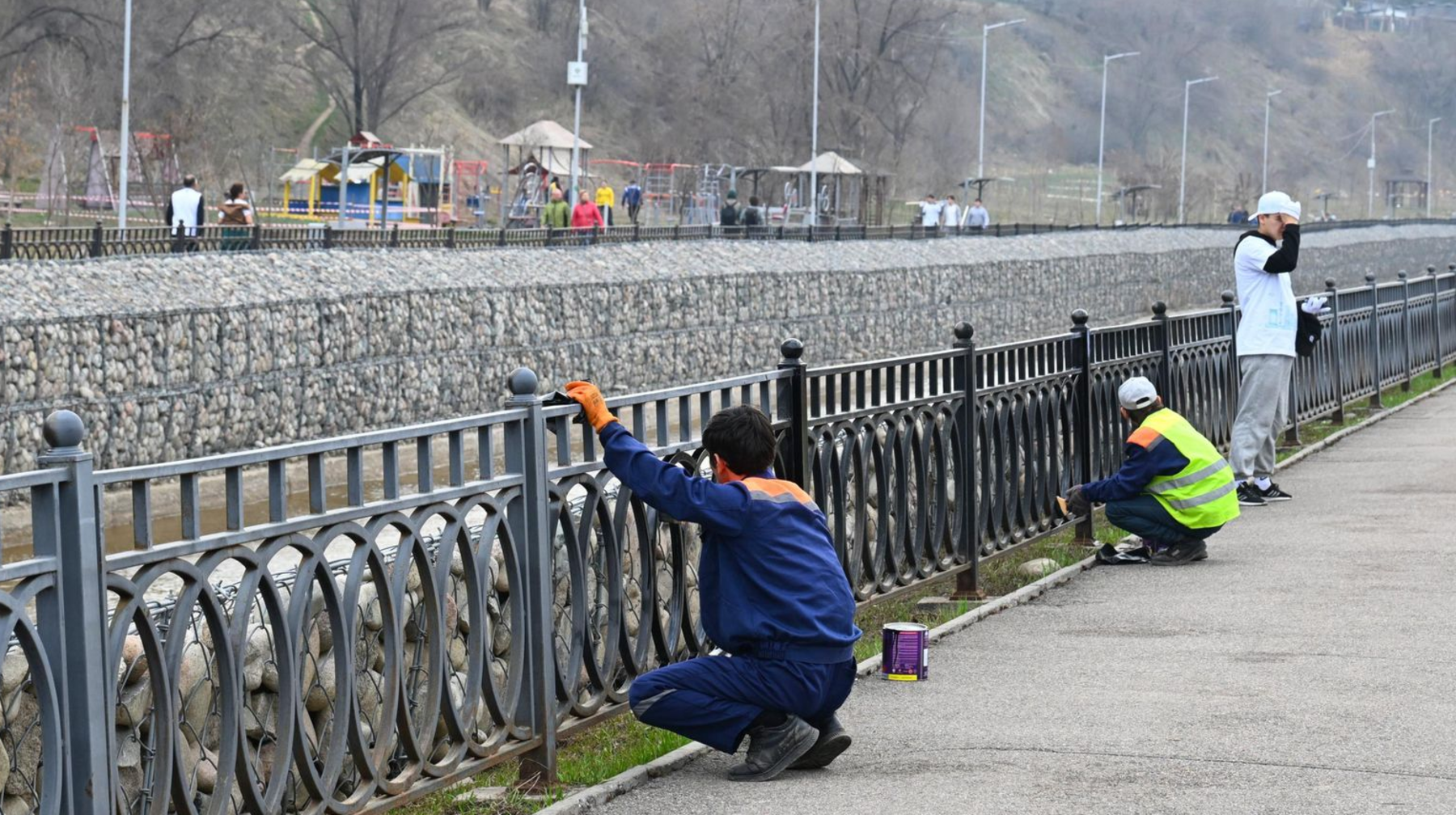Алматы апта аясында: 50 000 ағаш, 8 000 текше қоқыс және рекордтық көгалдандыру