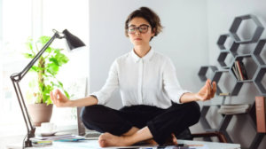 Псевдокоучтар мен блогерлерге тықыр таянады