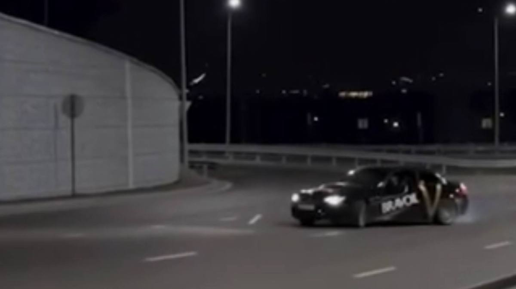 Алматыда жол ережесін елемеген шетелдік жүргізушіге 25 әкімшілік хаттама толтырылды 