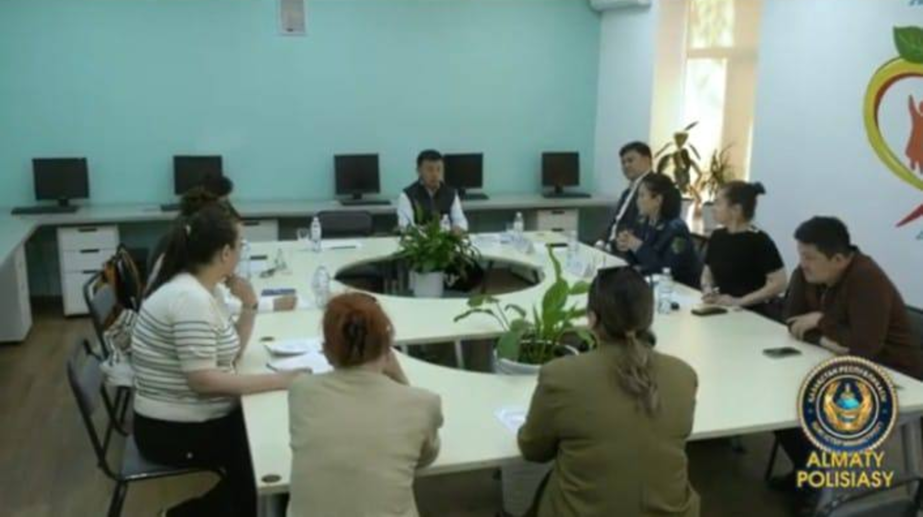 Алматыда қиын жасөспірімдердің тәртібі арнайы комиссияда қаралды  