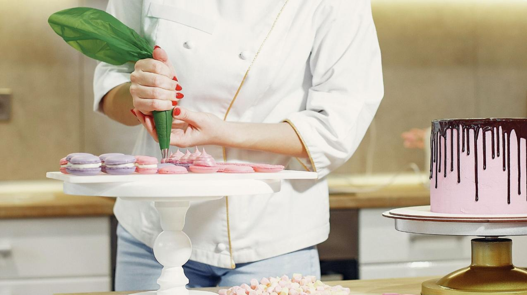 АӘК «аштан өлтірмейді»: 50 мыңнан астам отбасы кедейлік жағдайынан шыққан