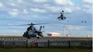 Жеңіске – 80 жыл: Әскери-әуе күштерінің тікұшақтары Астанаға барды 