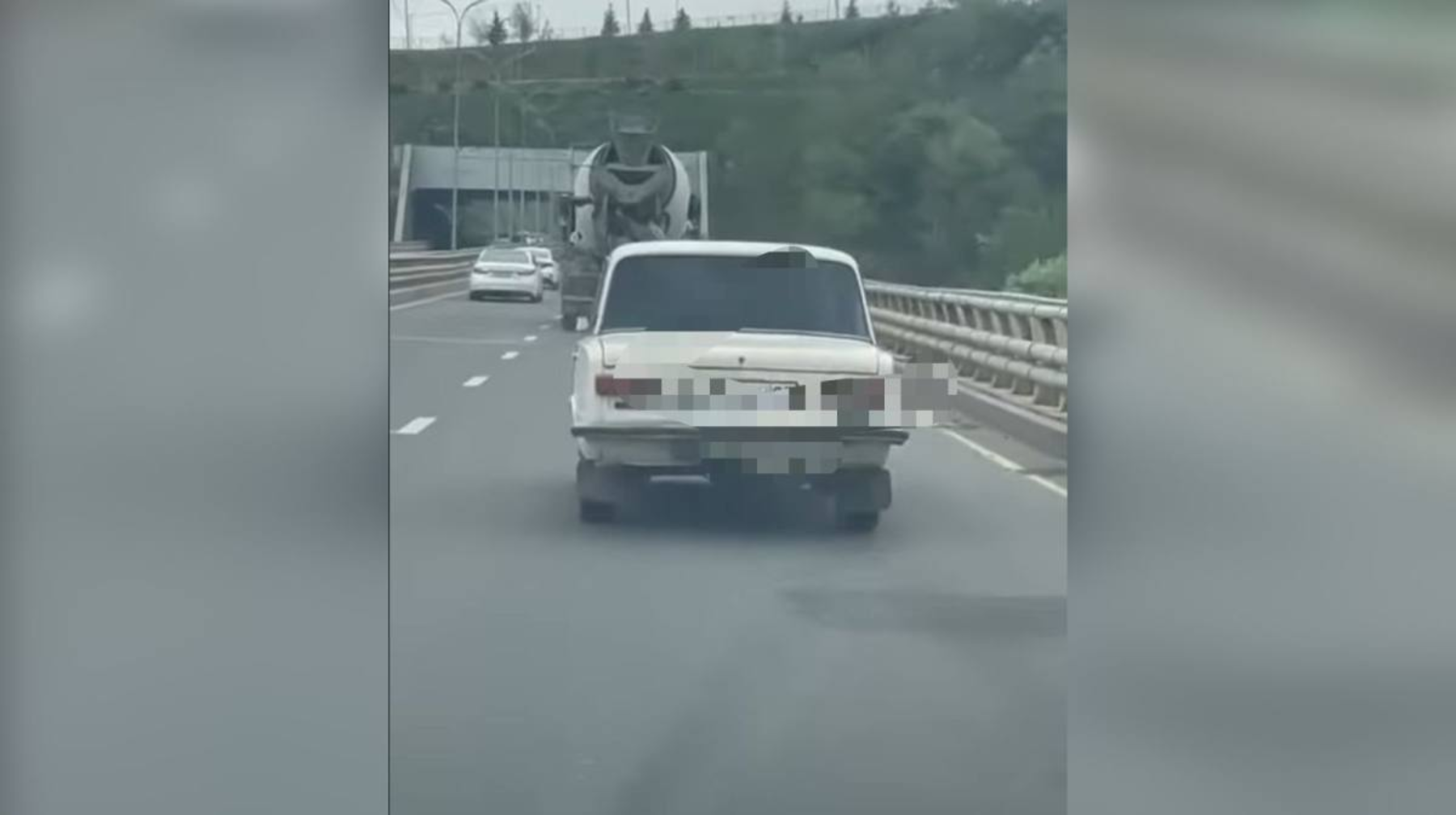 Алматыда мемлекеттік тіркеу нөмірін жасырған жүргізуші жауапқа тартылды 