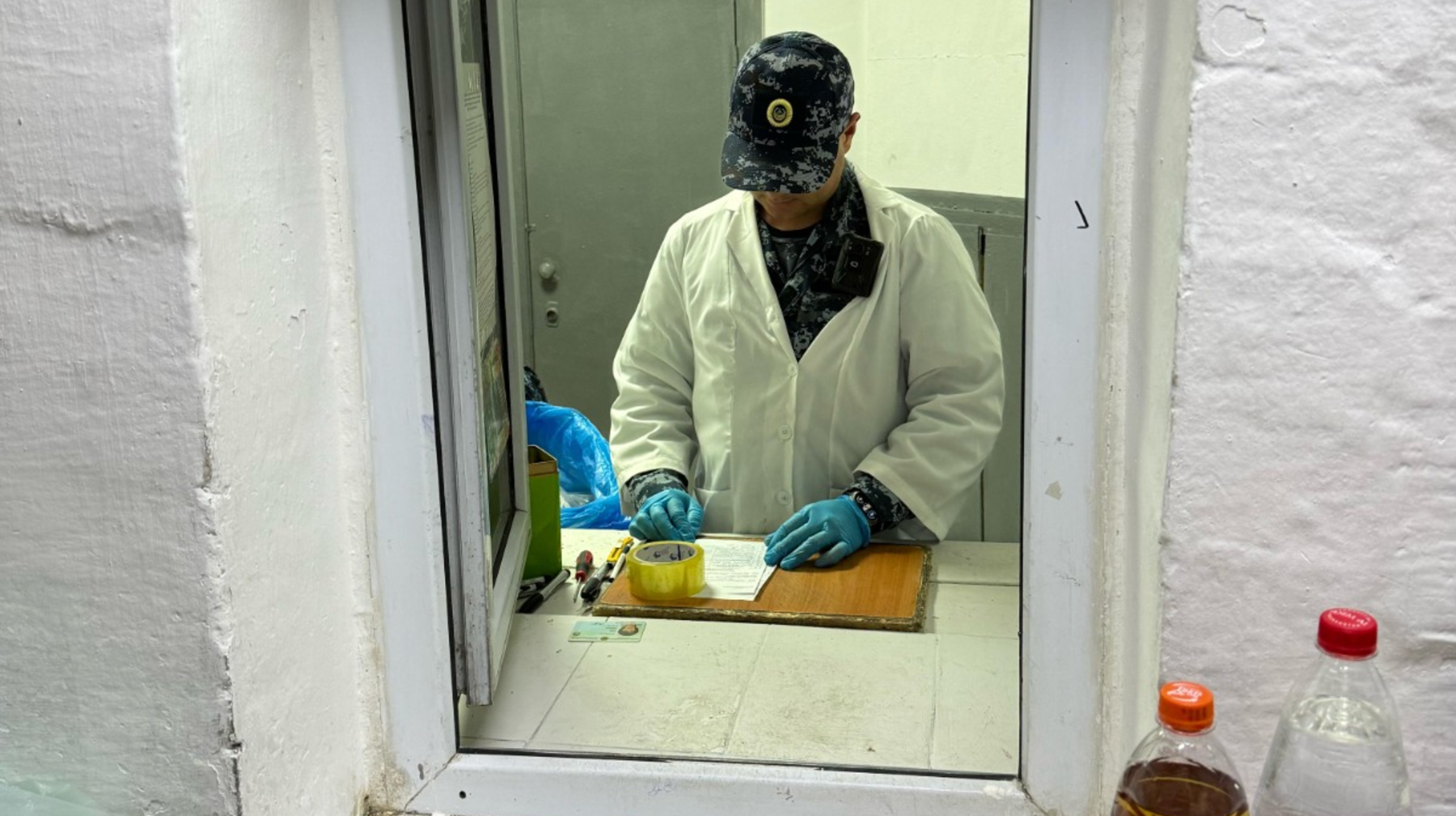 Тергеу изоляторындағы бақылаушының бір күні