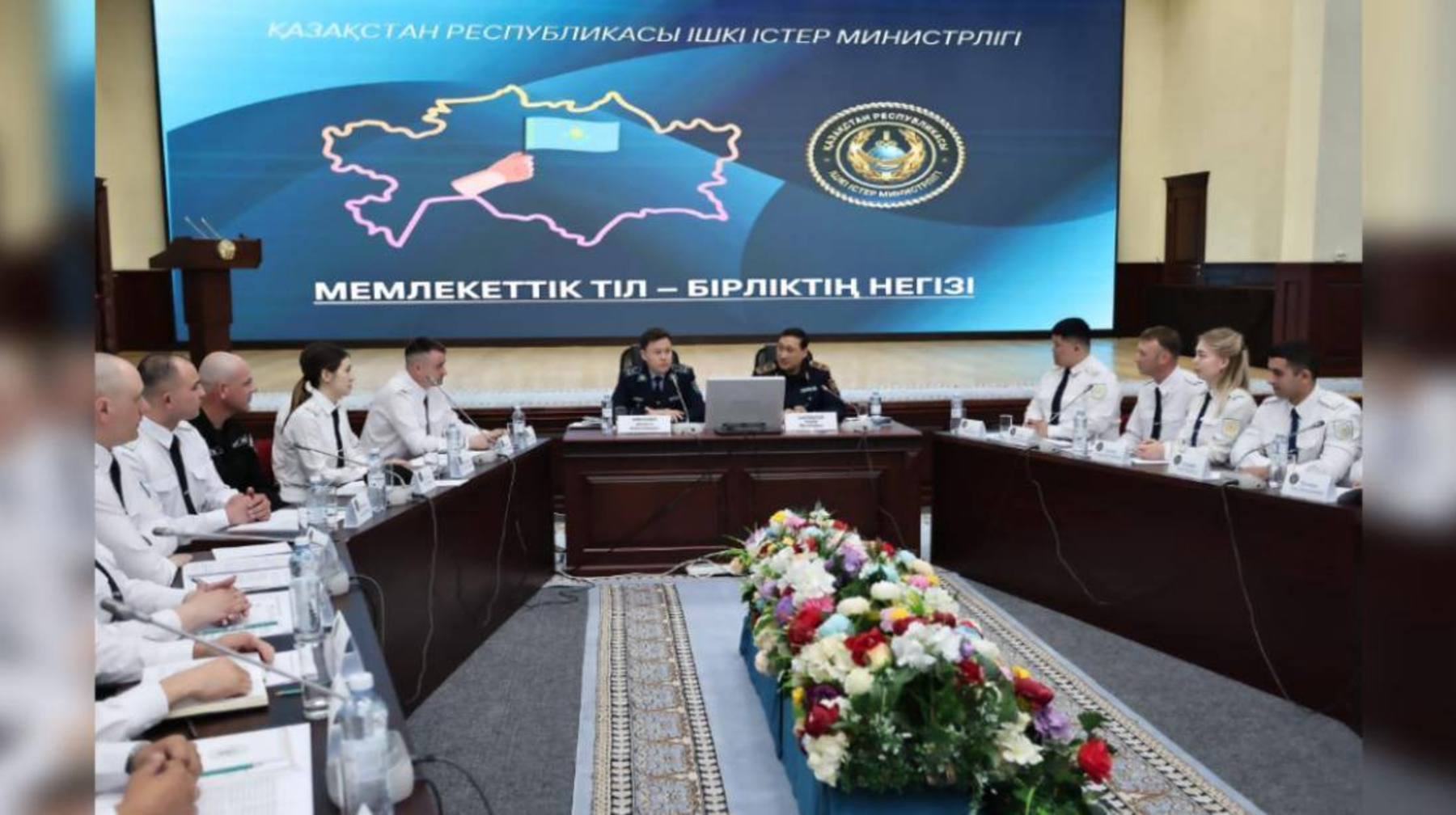 Алматы академиясының қызметкері алғыс хатпен марапатталды