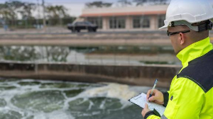 Еңбекақыны көтеру және шетелде тәжірибеден өту