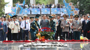 Алматыда Ұлы Отан соғысындағы Жеңістің 80 жылдығын қалай атап өтті