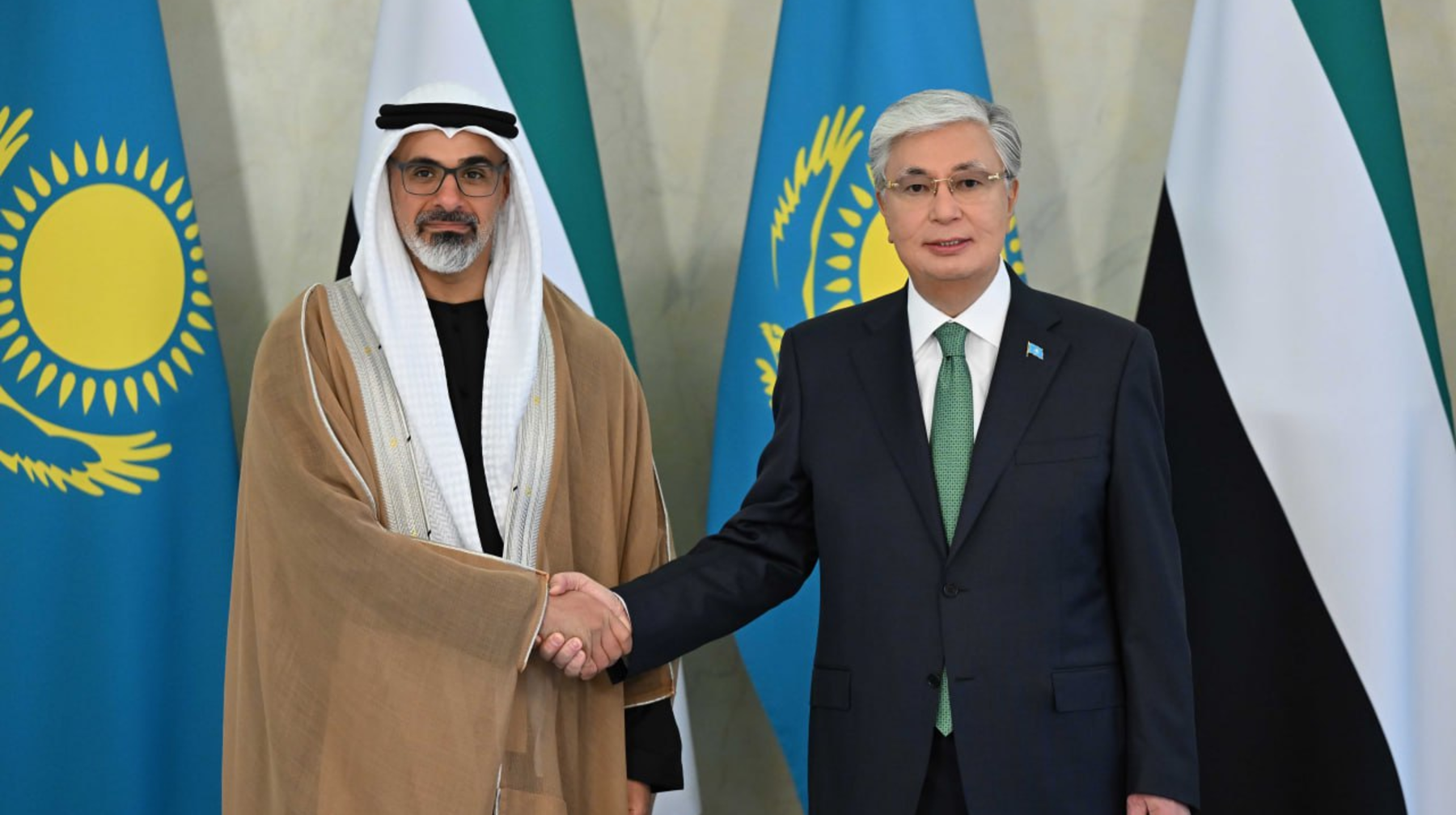 Тоқаев Абу Дабидің Тақ мұрагерімен келіссөз жүргізді