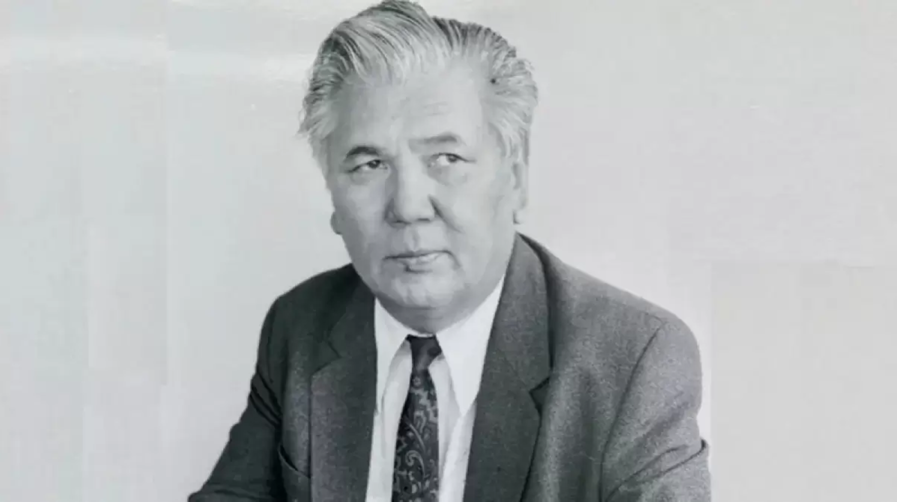 Бішкектегі мектепке Кемел Тоқаевтың есімі берілді