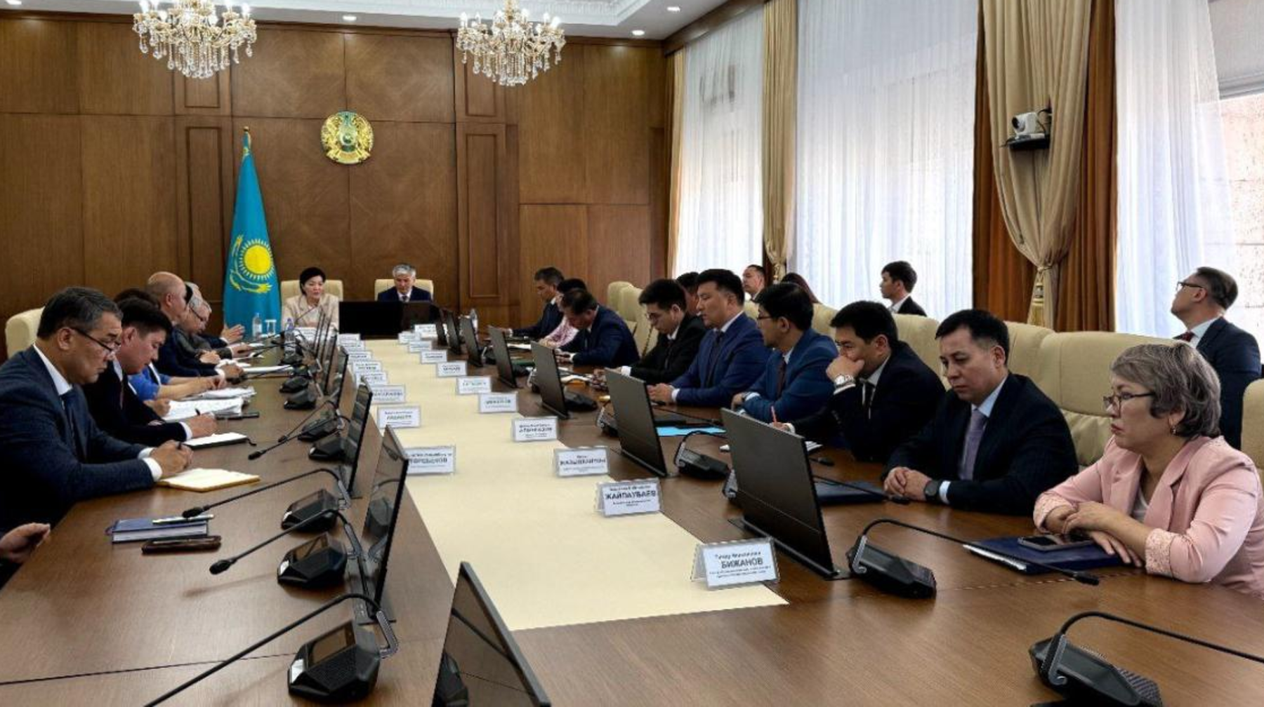 Ұлытауда түйінді мәселелері талқыланды