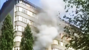 Алматыдағы көпқабатты үйдегі өрттен 12 адам құтқарылды