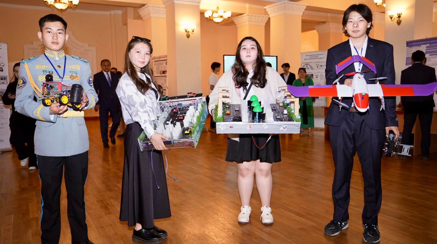 Алматылық оқушылар ғылым арқылы өзін тануда