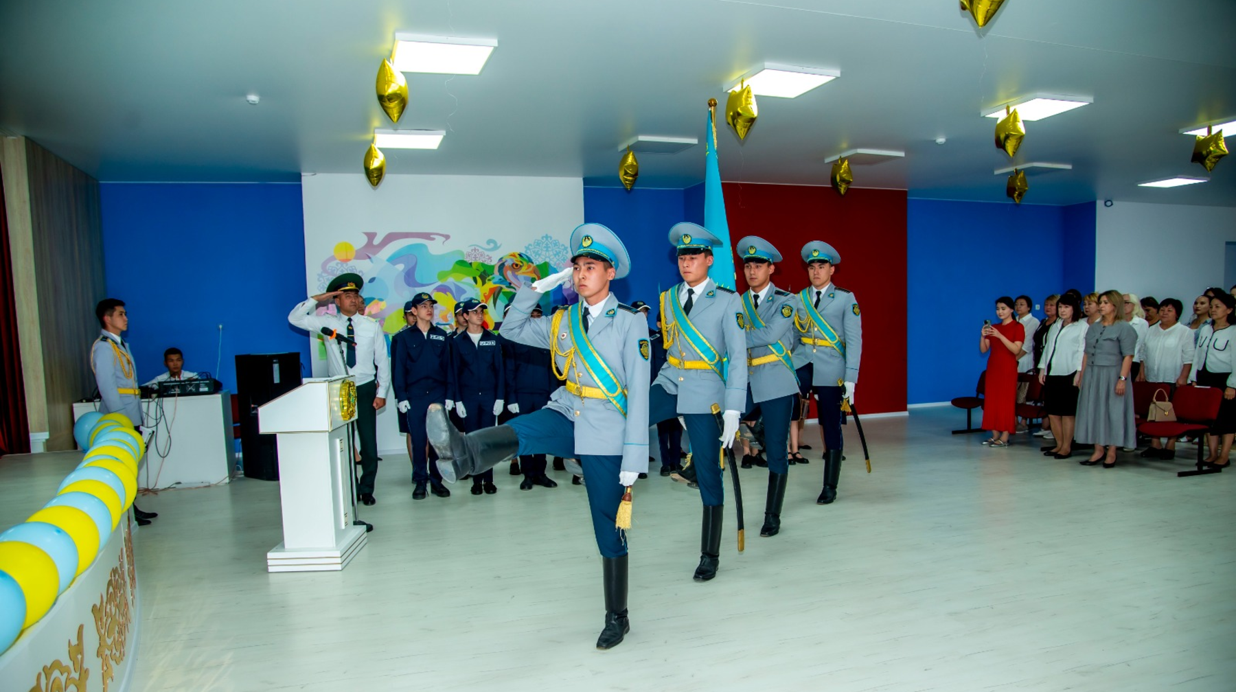 Отанына қызмет ету мектептен басталады!