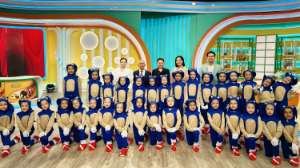 "Балалардың көзіндегі отты көргенде бәрін ұмытамын". 76 жастағы хореограф атамен сұхбат