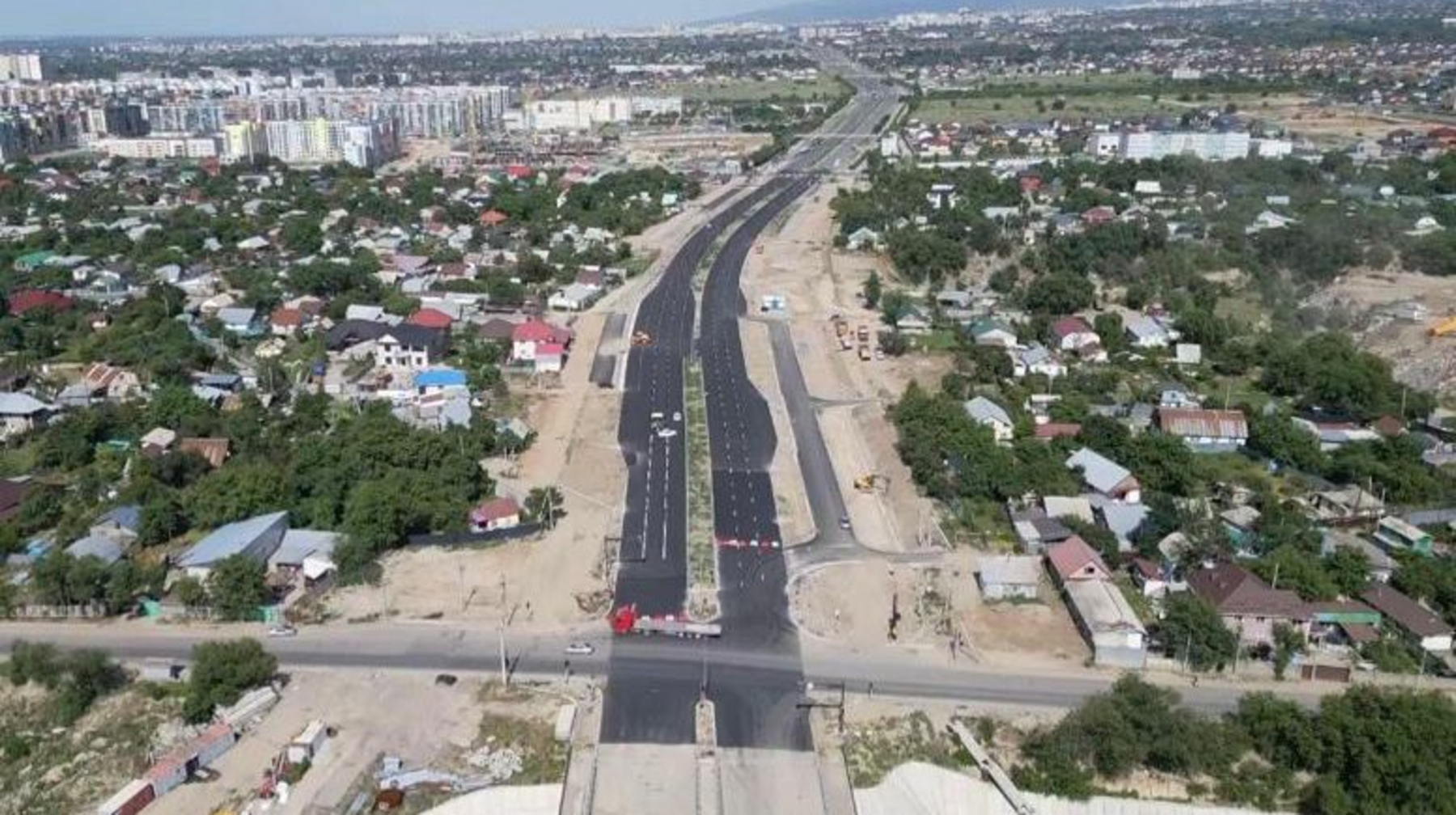 Алматыда Абай даңғылының ұзарған бөлігінде қозғалыс ашылды