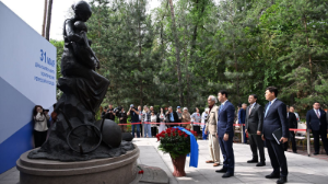 АЛМАТЫ АШАРШЫЛЫҚ ПЕН САЯСИ ҚУҒЫН-СҮРГІН ҚҰРБАНДАРЫН ЕСКЕ АЛДЫ