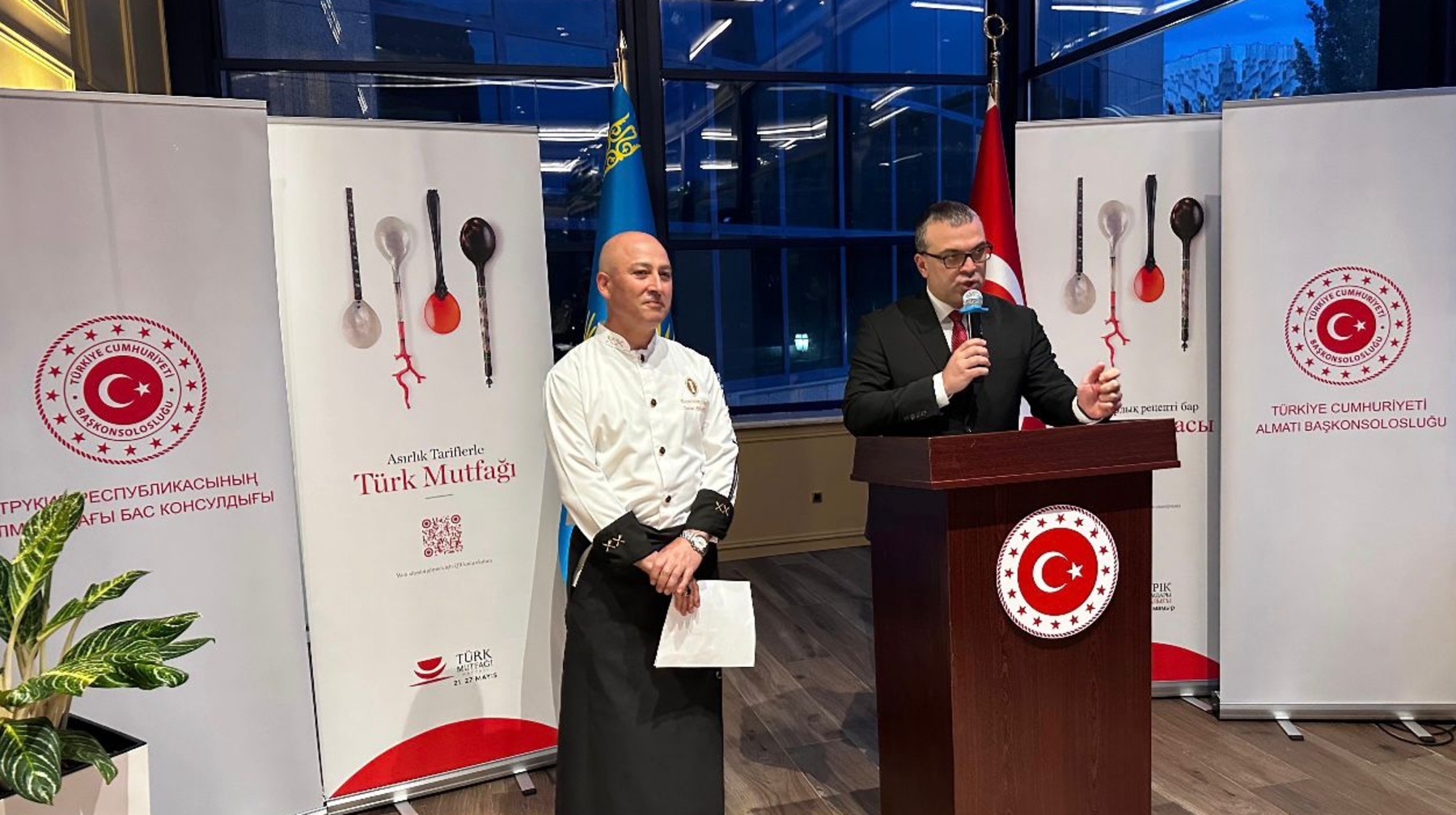 Түркияның Алматыдағы Бас консулдығы Түрік асханасы апталығын ұйымдастырып, дастархан жайды