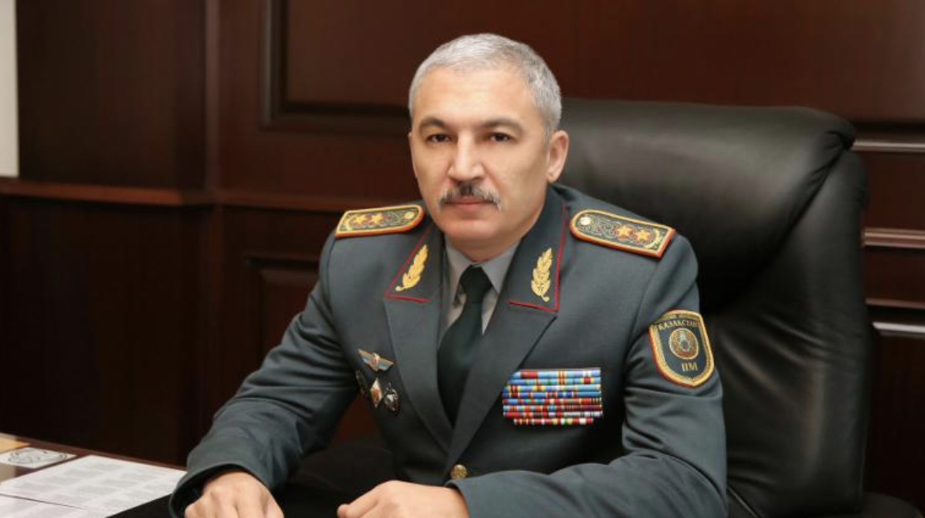 Қорғаныс министрі Руслан Жақсылықов қызметінен босатылды